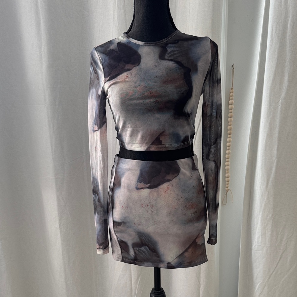 Abstract Long Sleeve Dress